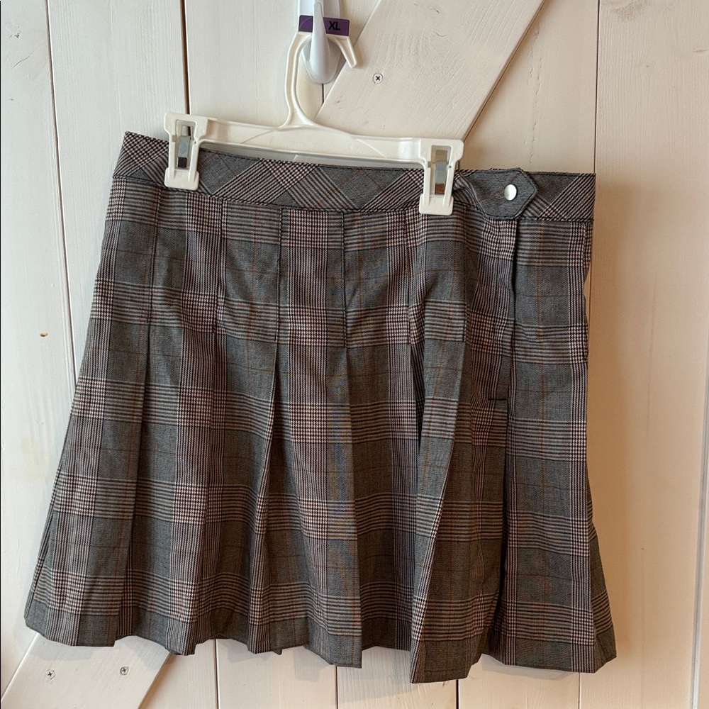 Divided Gray Plaid A-Line Skirt